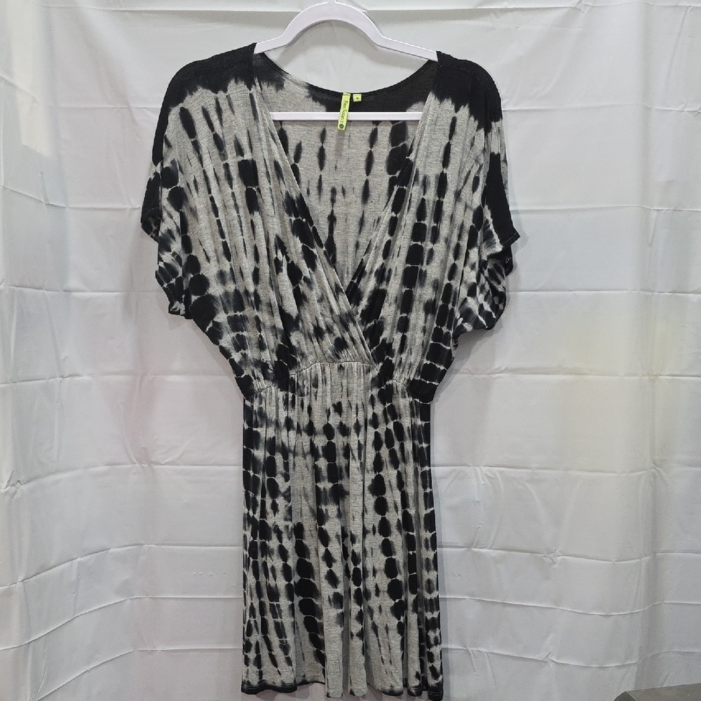 Black and White Tie-Dye Dress
